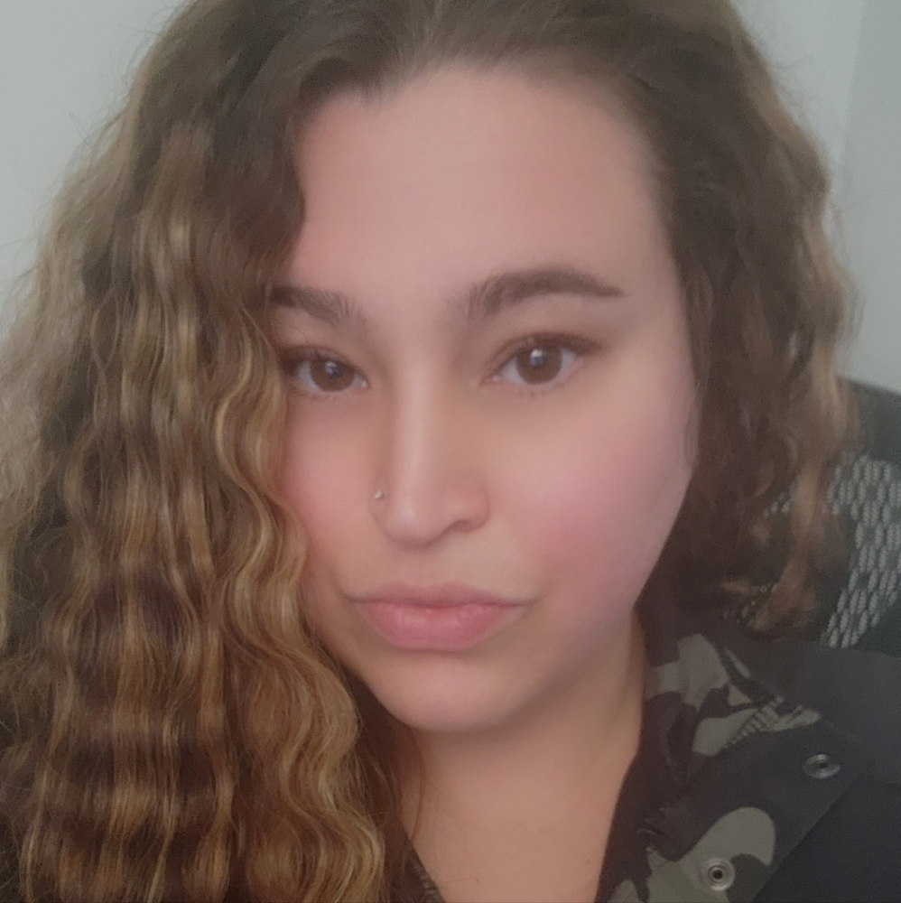 Meet your Posher, Stefanie